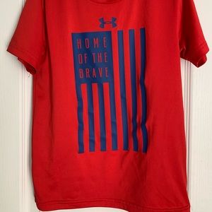 Red Under Armour dri fit Size 7